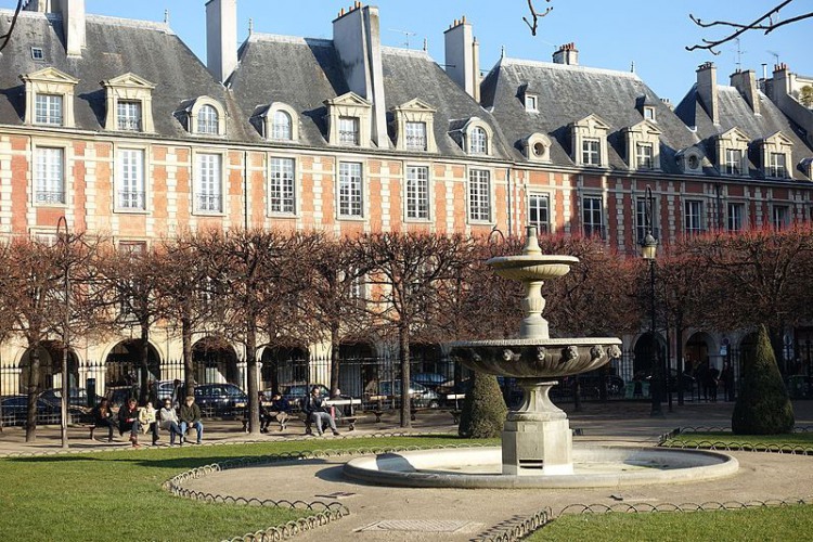 Saint Valentin : balade romantique dans le Marais