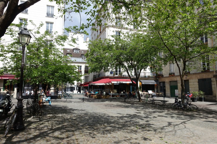Your hotel in the heart of the Marais